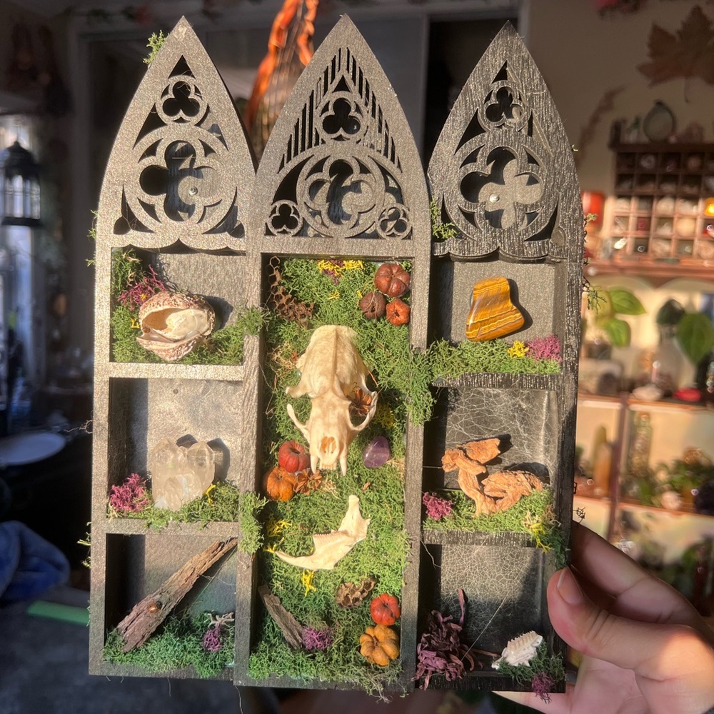 Gothic Black Wall Decor with Natural Accents